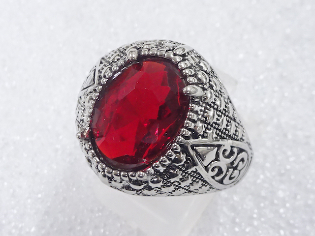 JAPANESE KIMONO / ANTIQUE COLORED STONE RING (SIZE 23.5)